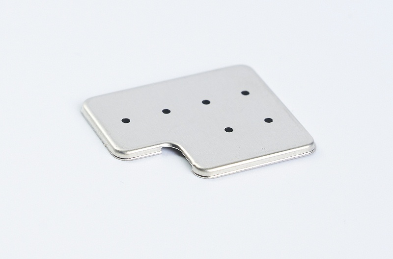 電磁屏蔽罩沖壓產(chǎn)品3