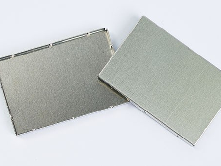 屏蔽罩廠(chǎng)家告訴你使用屏蔽罩夾子小知識(shí)